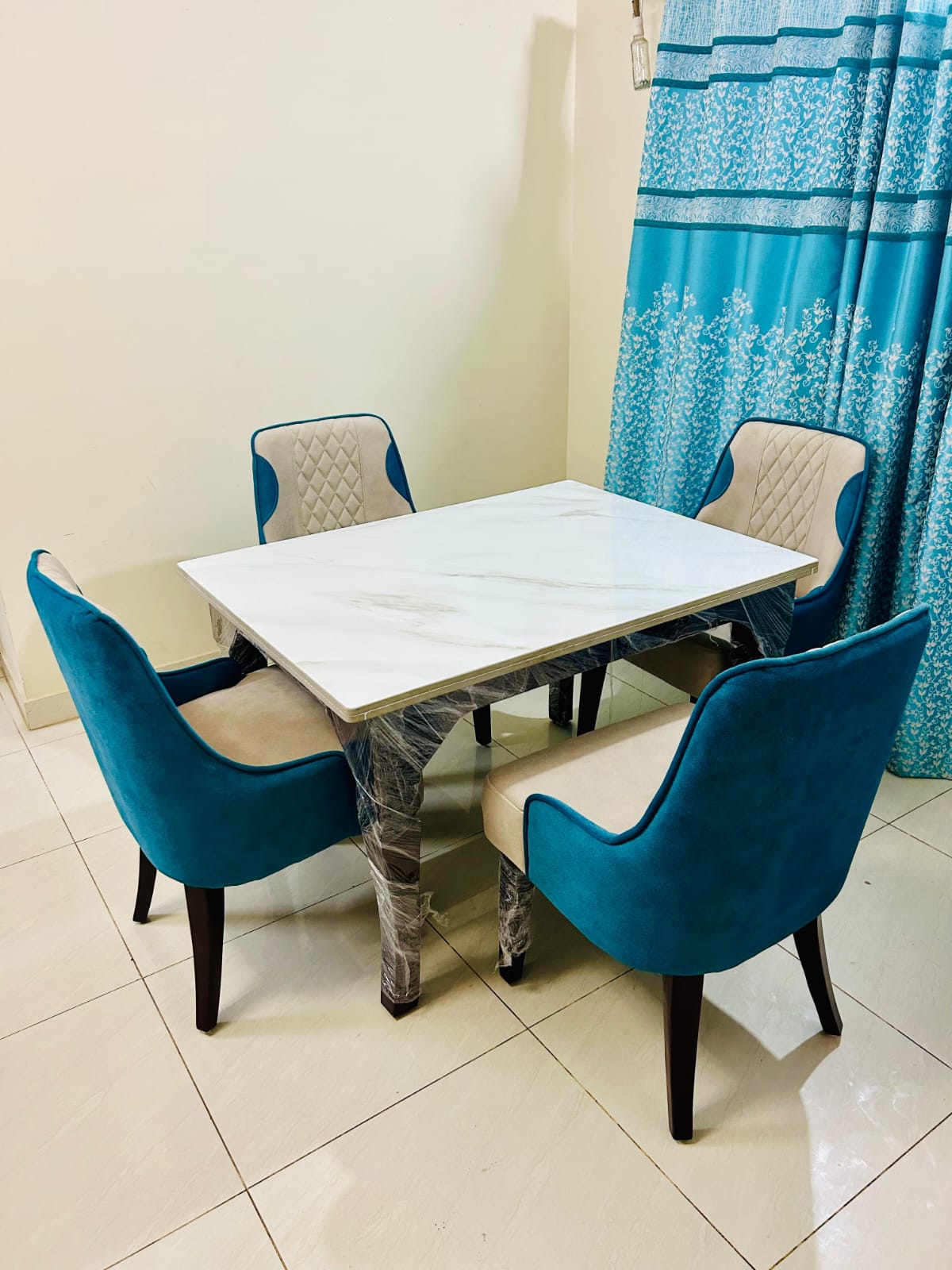 Luxury Tile Dining Set (Royal Blue)
