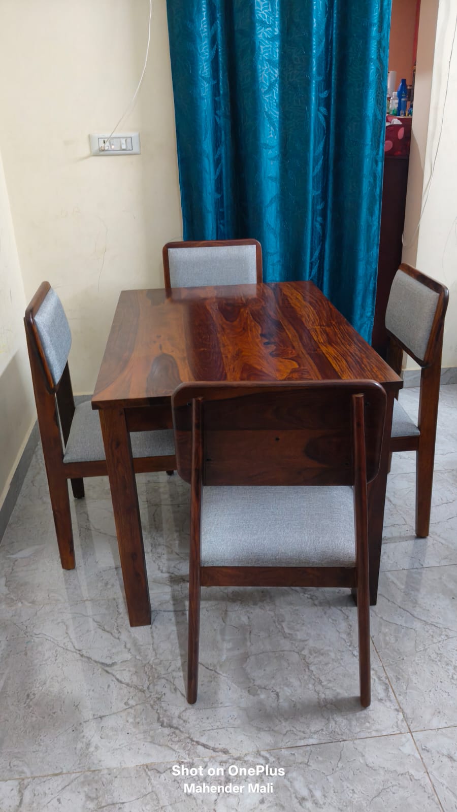 Kuber Solid Wood Dining Set