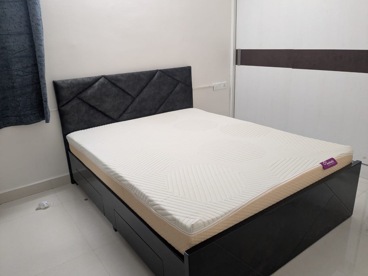 Mysore Teak with Navapan Board Sheet Cot