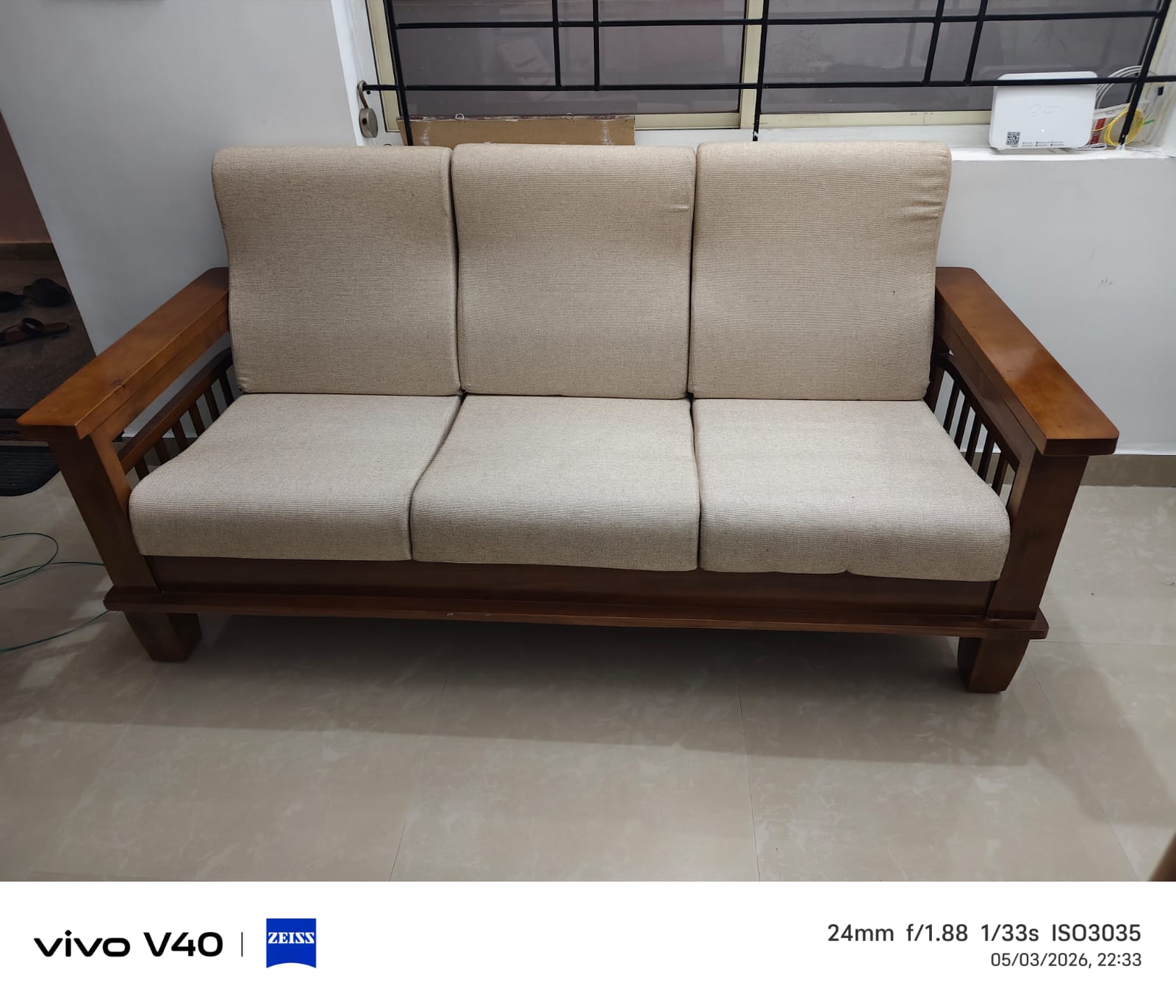 Wooden Sofa Set (3+1+1)